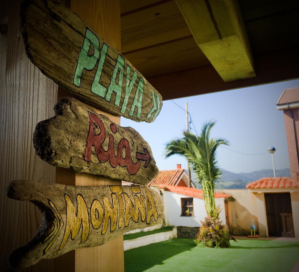 Cocos Surfhouse Hostel San Juan De La Arena Exterior photo
